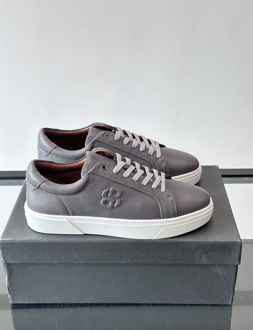 Hugo Boss Classic Leather Board Shoes For Versatile Wear