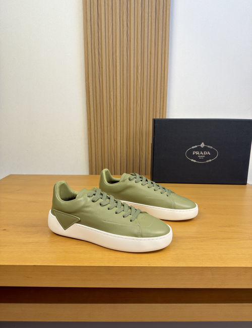 Prada Full Grain Leather Casual Sneakers
