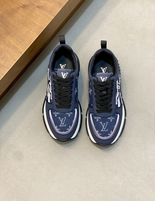Louis Vuitton LV Trainer Grained Calfskin Casual Sneakers