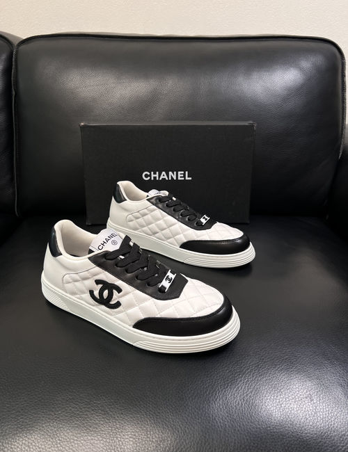 Chanel Leather And Printed Fabric Casual Shoes