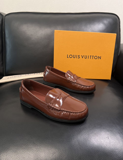Louis Vuitton LV Premium Cowhide Shoes With Original Outsole