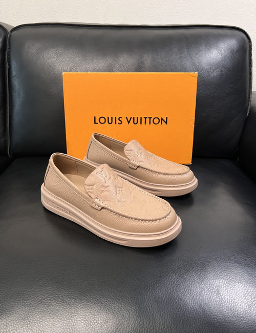 Louis Vuitton LV Color-blocking Stitching Sneakers With TPU Sole
