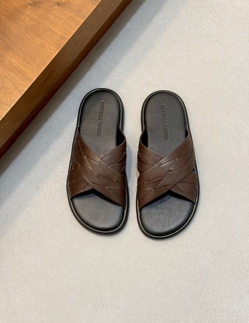 Bottega Veneta BV Calfskin Slippers With High Elastic Foam