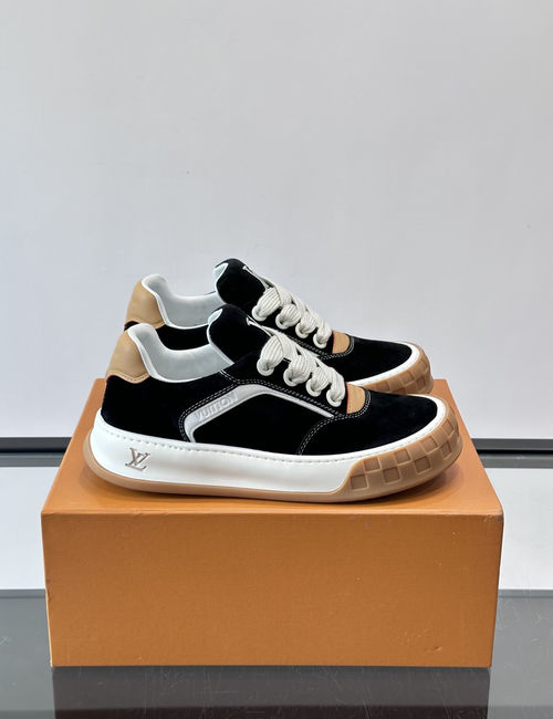Louis Vuitton LV Tilted Lace-up Low-top Casual Sneakers