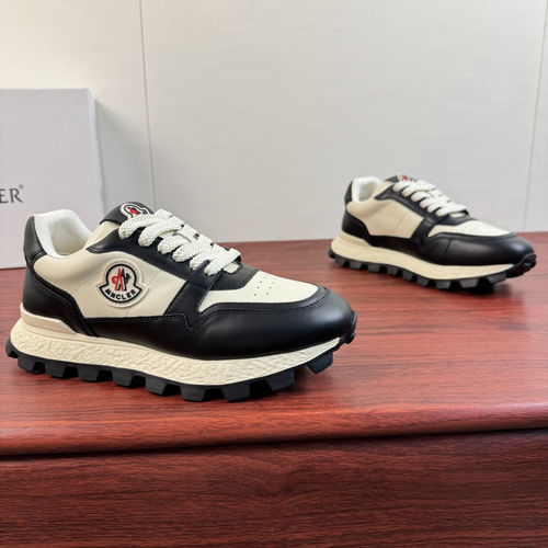 Moncler Trailgrip Color-block Leather Sneakers White Black