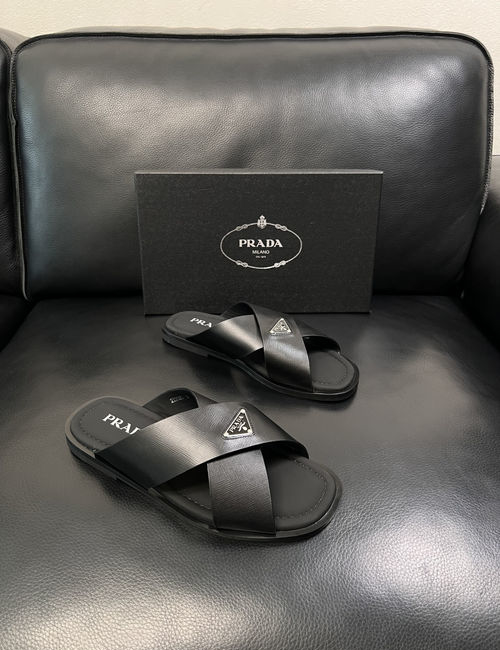 Prada Slides Premium Cowhide Upper Soft Insole Comfortable