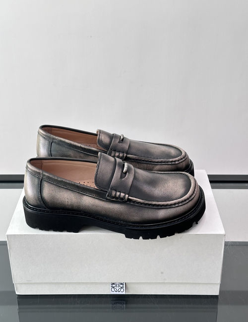 Loewe Platform Loafer Shoes In Dark Brown