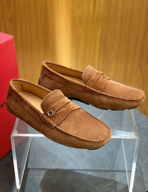 Ferragamo Classic Driving Loafers With Gancini Buckle