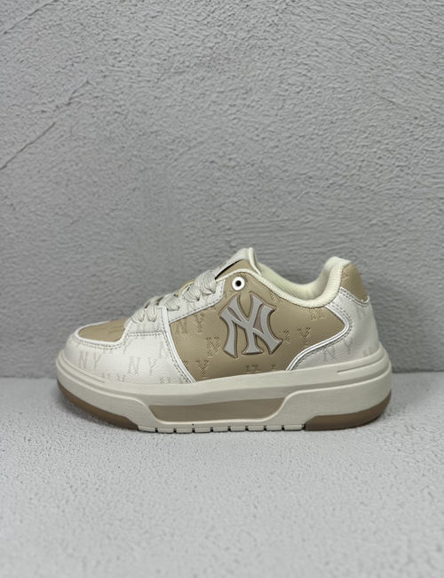 MLB NY Yankees Leather Beige Low-top Sneakers