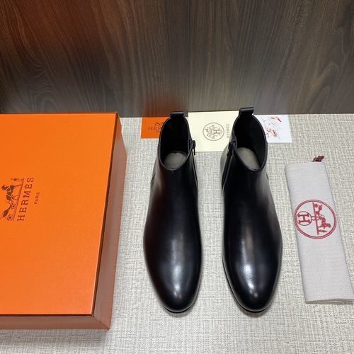 Hermes Chelsea Boots With Zipper Design