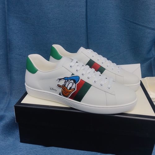 Gucci Donald Duck Printed White Sneakers