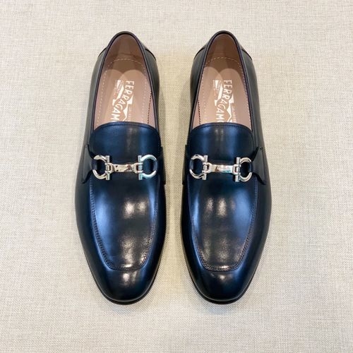Ferragamo Formal Leather Shoes With Buckle