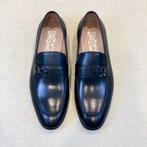 Ferragamo Formal Leather Shoes With Buckle