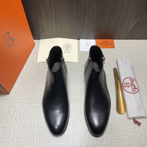 Hermes Zippered Chelsea Boots With Rubber Sole