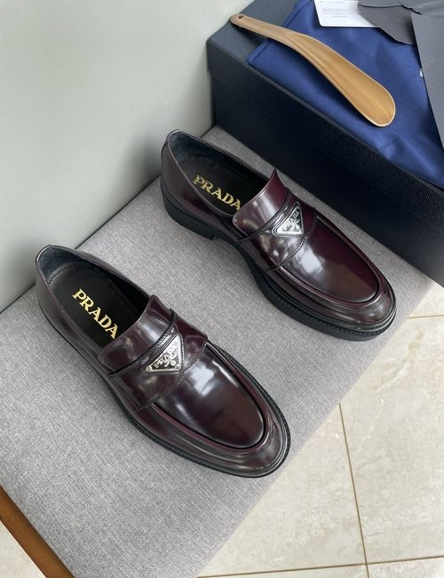 Prada Patent Leather Carved Casual Shoes
