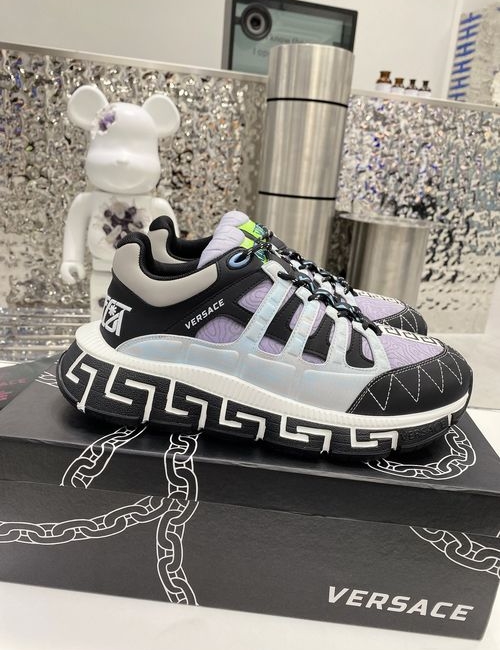 Versace Cowhide Casual Shoes With Medusa Sole