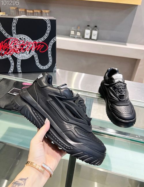 Versace Comfortable Shock-absorbing Leather Casual Shoes