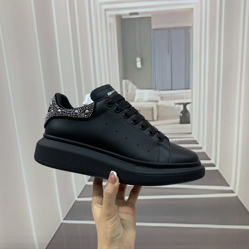 McQueen Premium Casual Sneakers Comfortable Durable