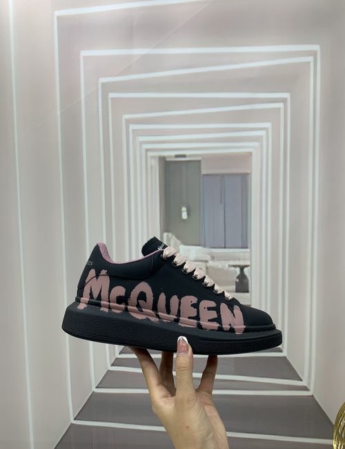 McQueen Premium Grained Matte Leather Shoes