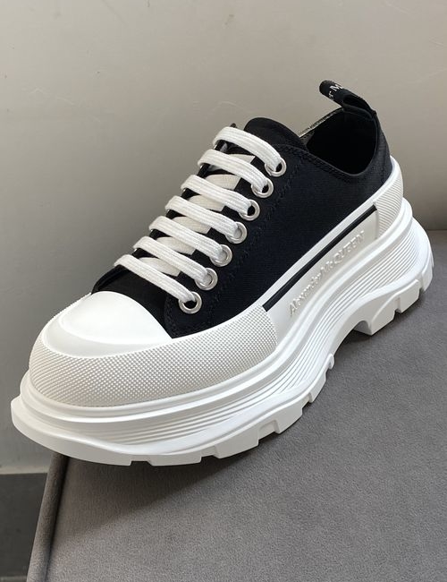 McQueen Black And White Colorblock Casual Shoes