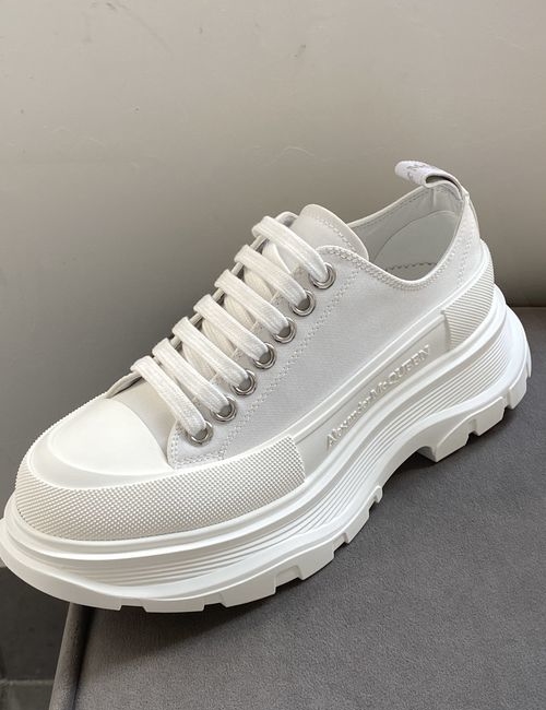 McQueen Pure White Height Boosting Casual Shoes