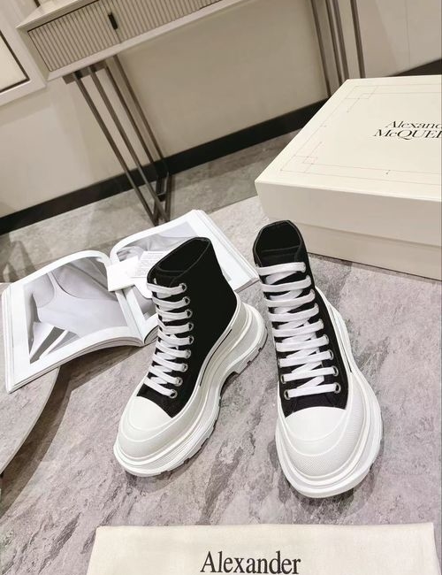 McQueen Lightweight Comfortable Canvas Sneakers
