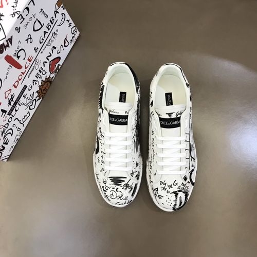 Dolce & Gabbana DG 5D Print Casual Leather Sneakers
