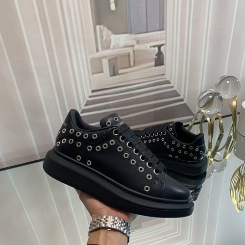 McQueen Premium Leather Couple Sneakers With Extra Laces