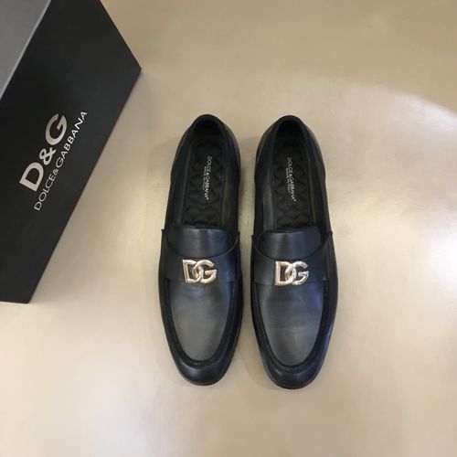 Dolce & Gabbana DG Premium Leather Dress Shoes With Exquisite Details