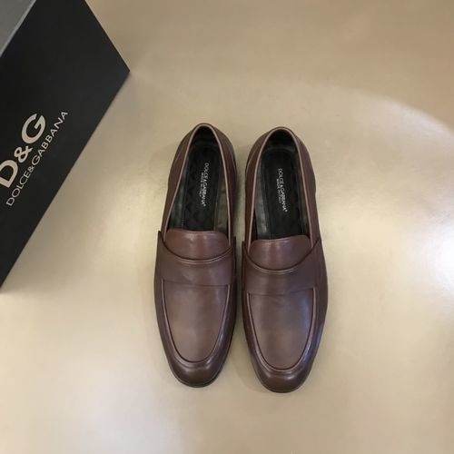 Dolce & Gabbana DG Premium Leather Dress Shoes With Exquisite Details