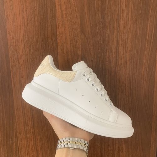McQueen Top Quality Silk Cowhide Sneakers