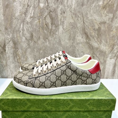 Gucci Casual Lace-Up Sneakers With Comfort Sole