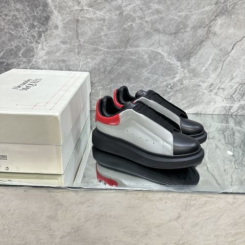 McQueen Curved Sole Casual Leather Sneakers