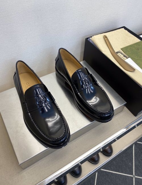 Gucci Patent Leather Leather Sole Dress Shoes