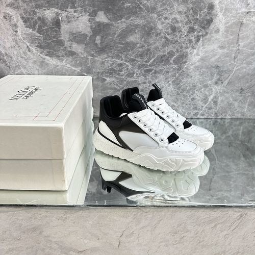 McQueen Curved Sole Casual Sneakers