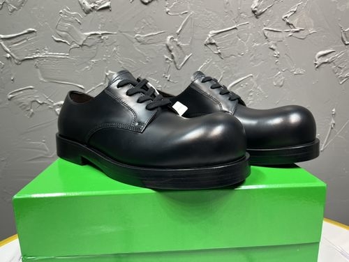 Bottega Veneta BV Helium Lace-up Cowhide Leather Boots