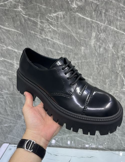 Balenciaga Vintage Distressed Derby Shoes