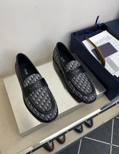 Christian Dior CD Granville Loafers With Leather Sole
