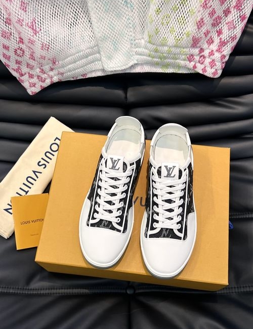 Louis Vuitton LV Classic Casual Sneakers
