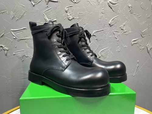 Bottega Veneta BV Helium Lace-up Leather Derby Boots