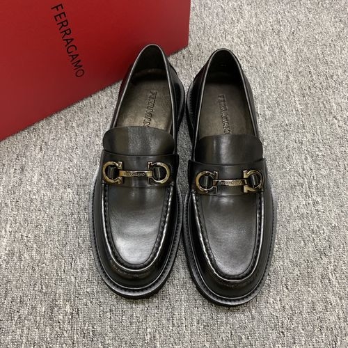 Ferragamo Moccasin Shoes With Hardware Buckle And Stitching