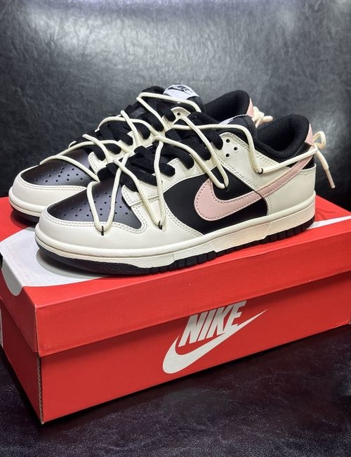 Nike Dunk Low Smoked Rose Sneakers