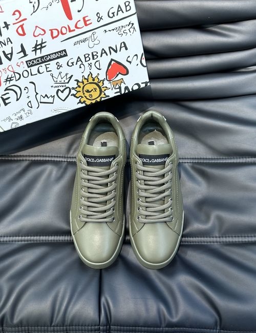 Dolce & Gabbana DG Premium Cowhide Casual Sneakers