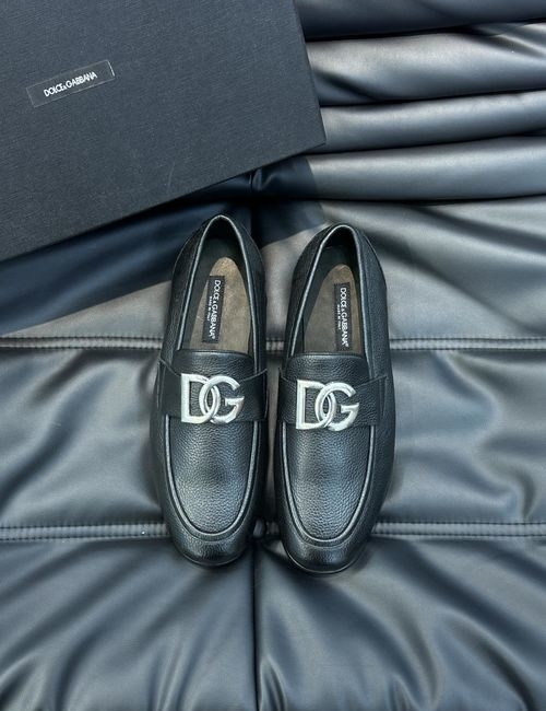 Dolce & Gabbana DG Premium Leather Shoes With Exquisite Details