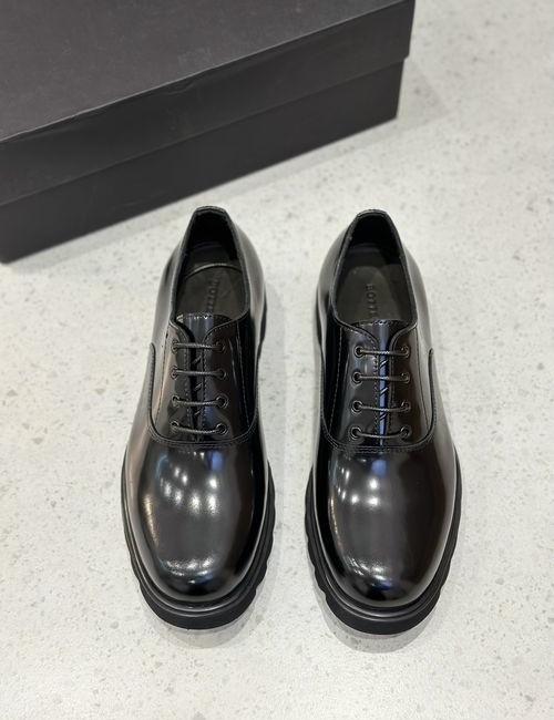 Bottega Veneta BV Leather Dress Shoes With Original Outsole