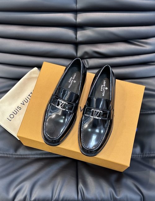 Louis Vuitton LV Formal Casual Leather Shoes Leather Sole