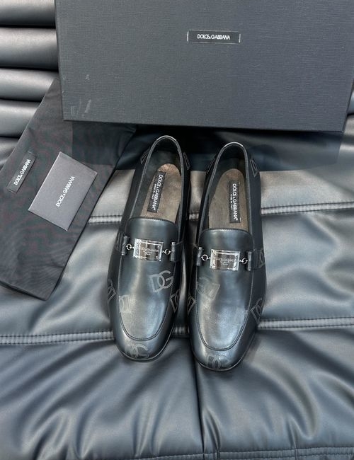Dolce & Gabbana DG Premium Leather Shoes With Exquisite Details