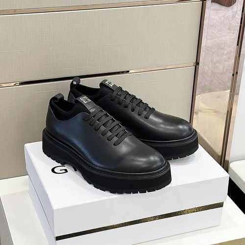 Givenchy Round-Toe Thick-Sole Leather Shoes With Elegance