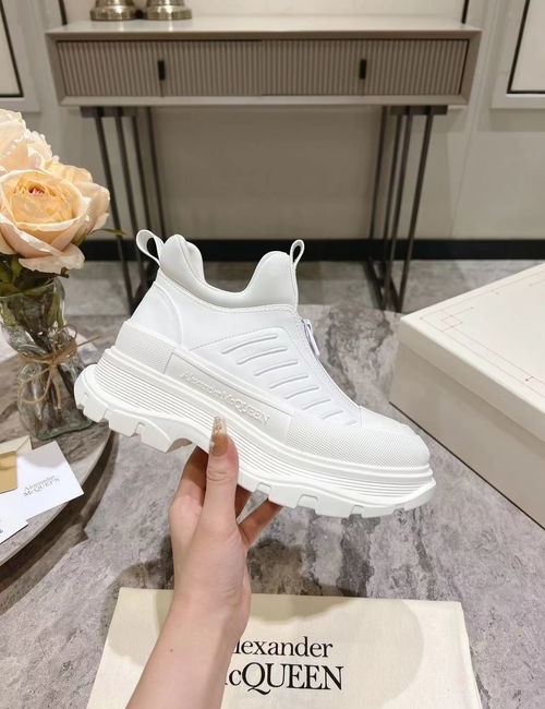McQueen Silk Leather Waterproof TPU Sole Shoes