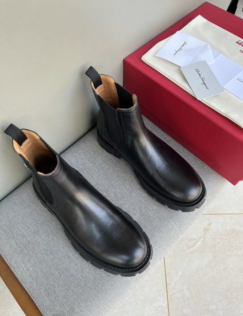 Ferragamo Cowhide Foam Sole Casual Boots